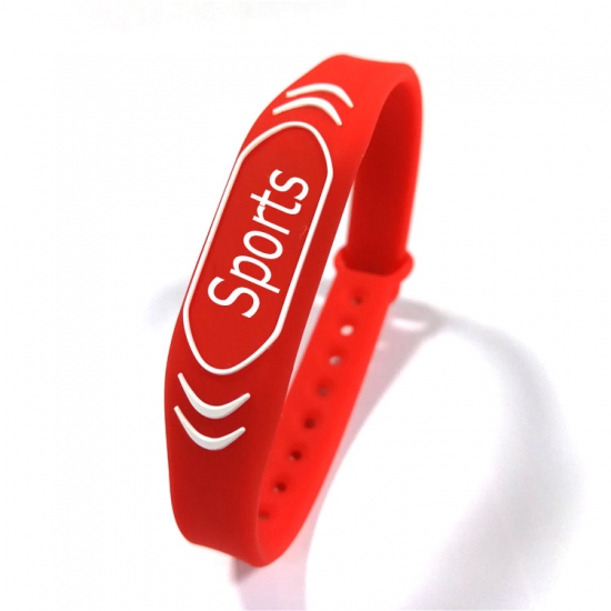Waterproof 13.56mhz RFID Adjustable Silicone Wristband for Resort and Gym